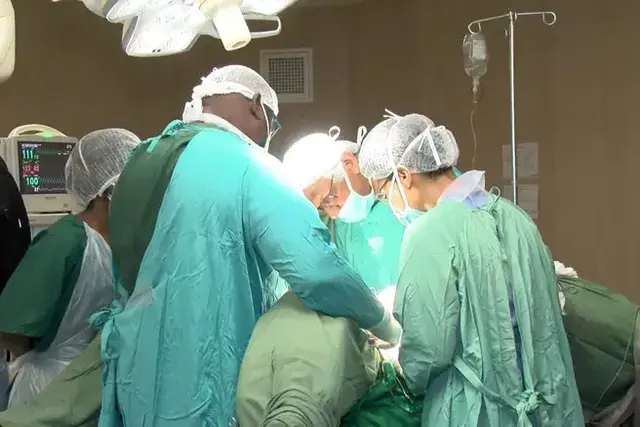 Mozambique: Gravidez precoce, casamento prematuro e fístula obstétrica
