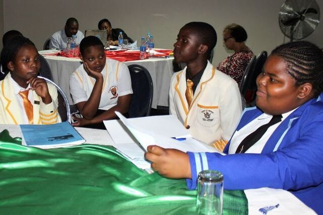 Zimbabwe LG SRHR workshop tz 112018 61 700x0 crop 80