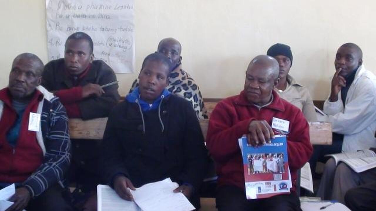 Tosing-council_Lesotho_170613nl-_8_