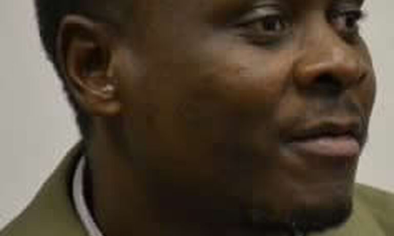 Francis Chikunkuzeni, Malawi